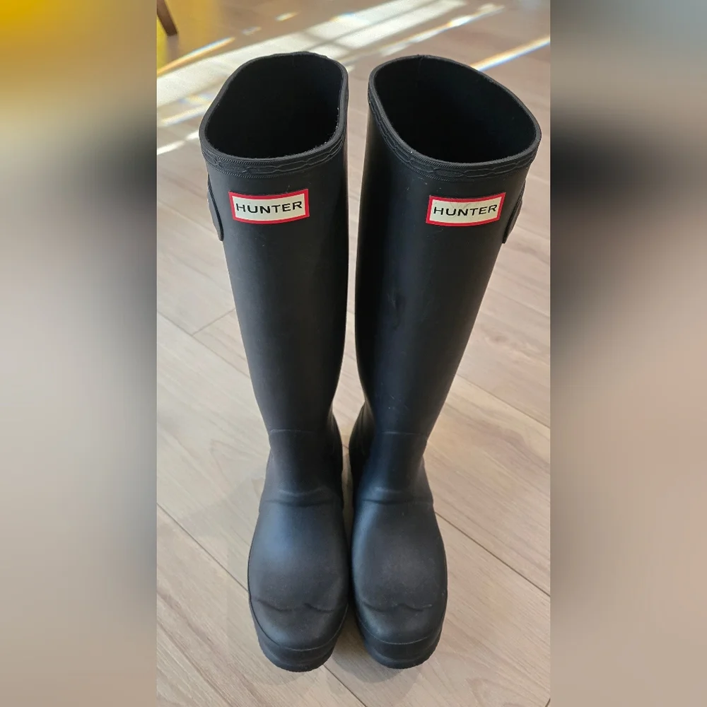 Hunter Matte Black Adjustable Tall Rain Boots